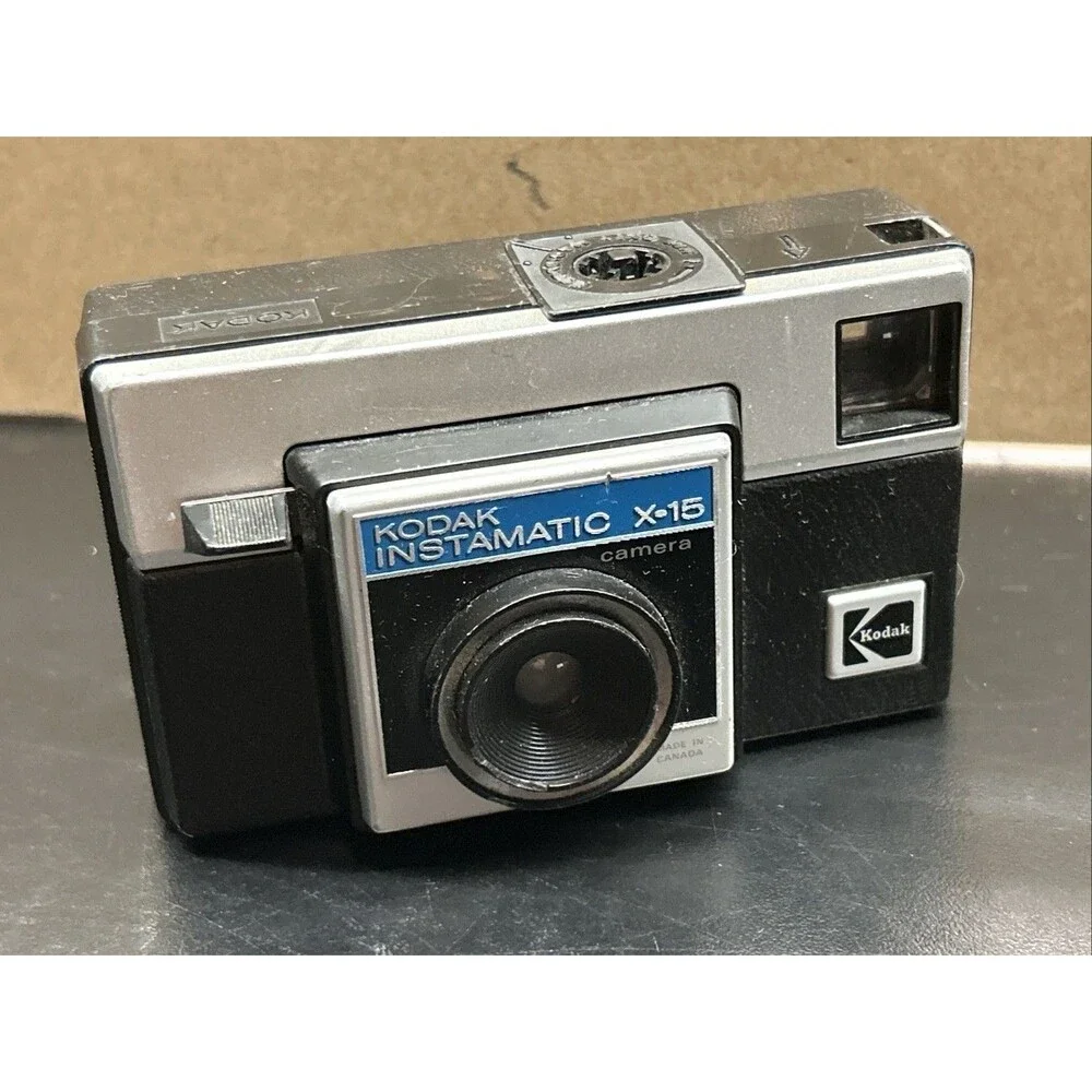 Vintage Kodak Instamatic X-15 Film Camera Black & Silver 1970's